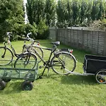 Holiday home Vakantienestje *
